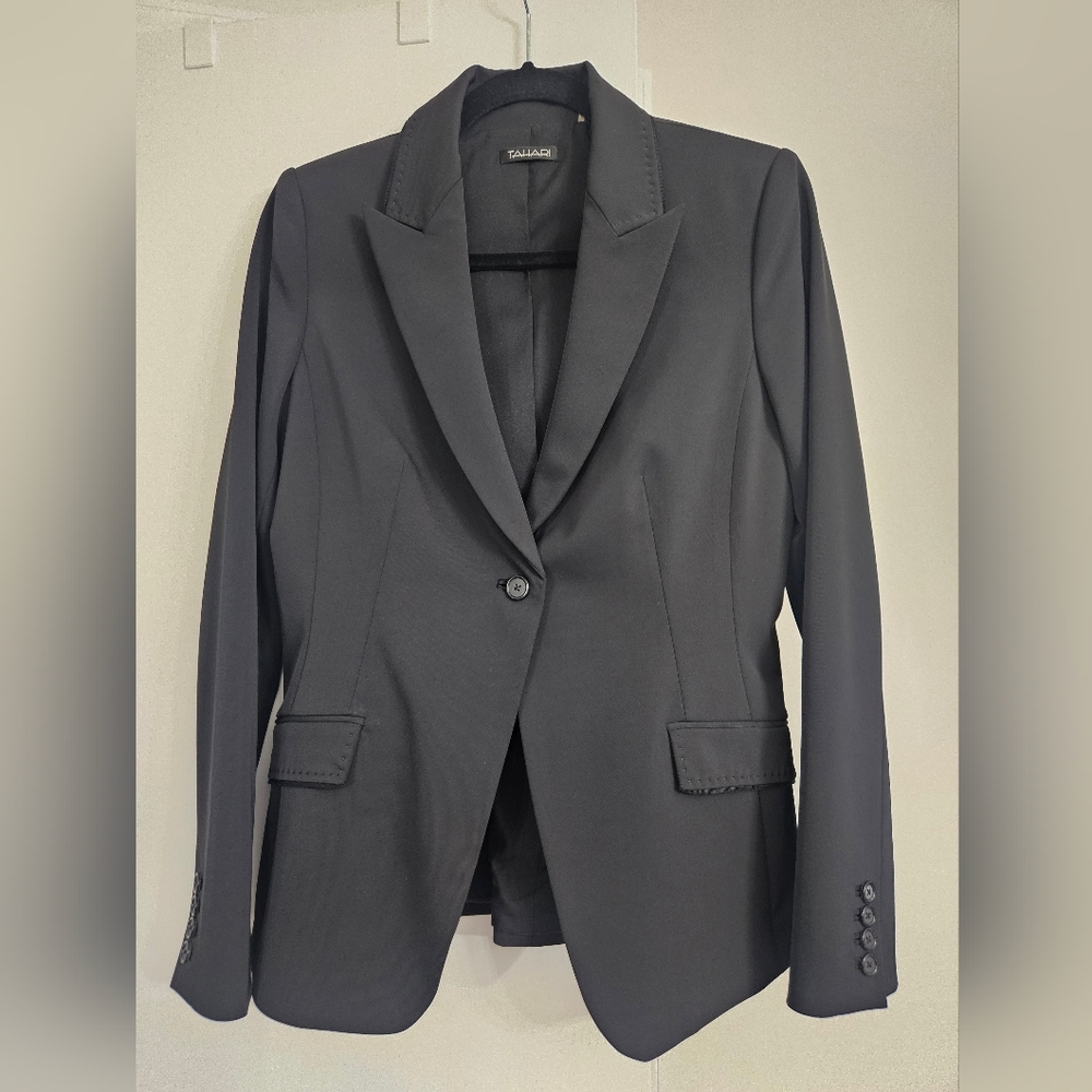 TAHARI Classic Black Women's Blazer